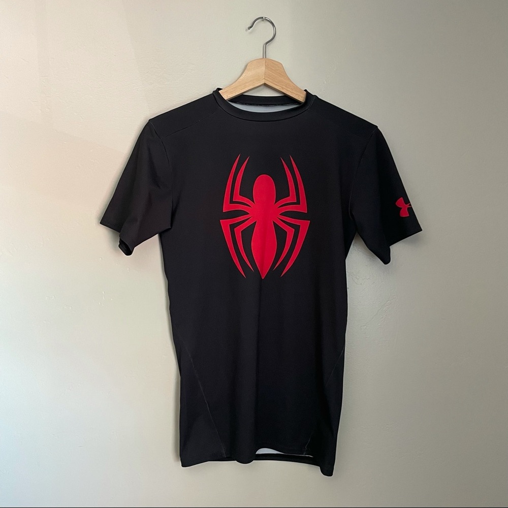 Under Armour | Fitted Ultimate Spider-Man Tee